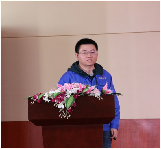 公司“2018总结表彰暨2019新春年会”隆重举行 公司“2018总结表彰暨2019新春年会”隆重举行